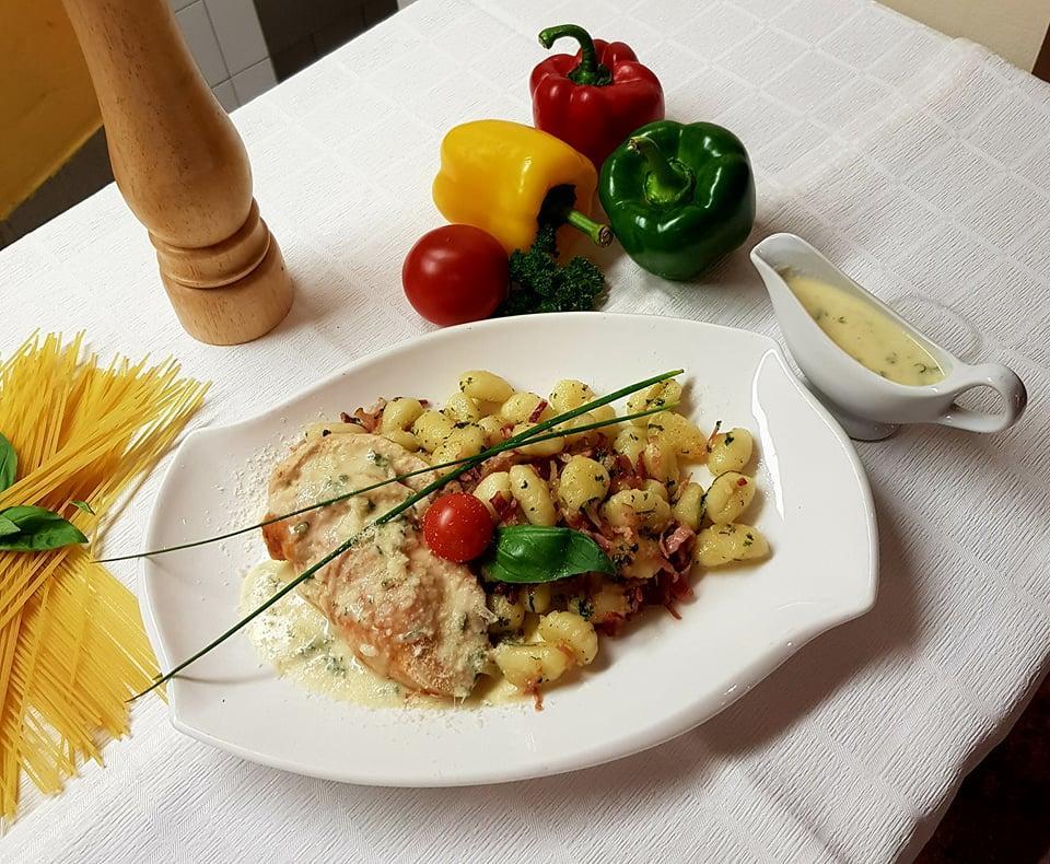 Tre Soli Appartements Restaurant Schoppernau Εξωτερικό φωτογραφία